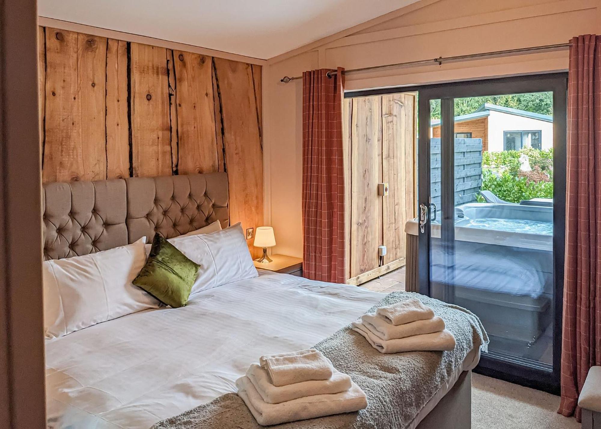Hotel The Warrens At Foxtail à Chirk Extérieur photo